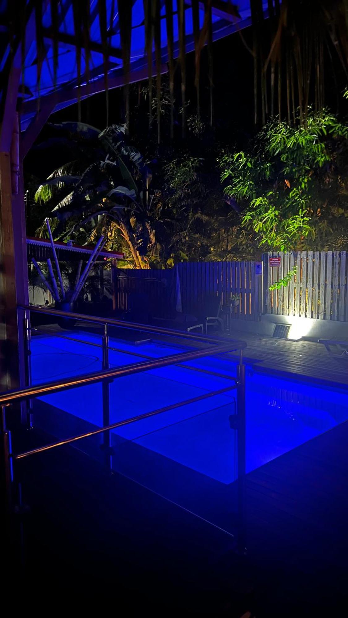 O Paradis Albion Grande Piscine Et Plage A Deux Pas 外观 照片